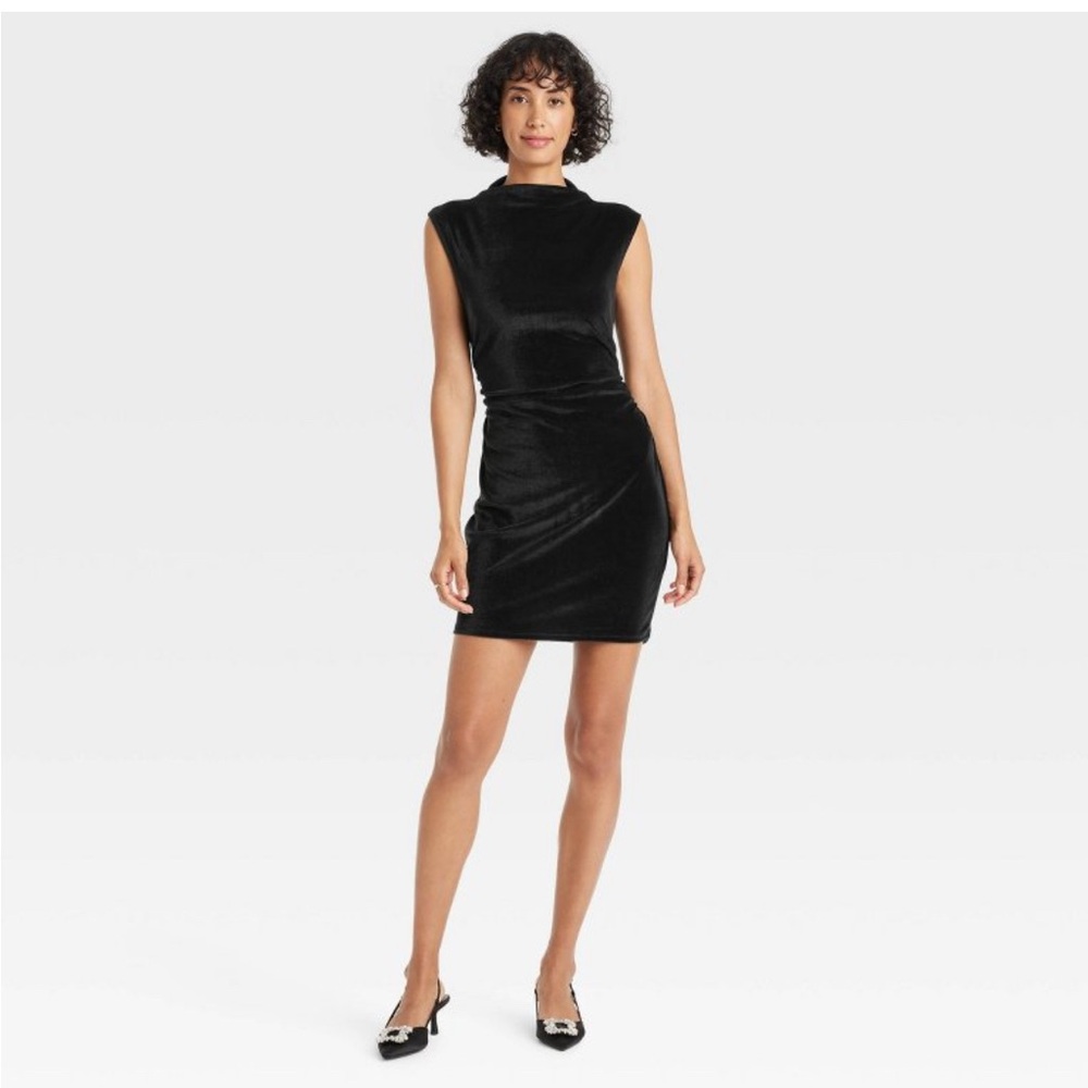 Womens mini velvet ruched black dress - A New Day - Never worn new with tags! M